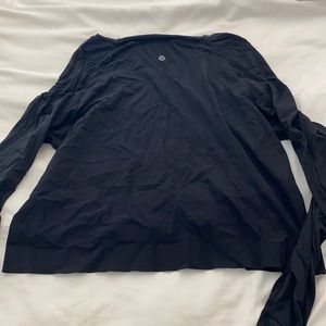 Lululemon long sleep body shirt